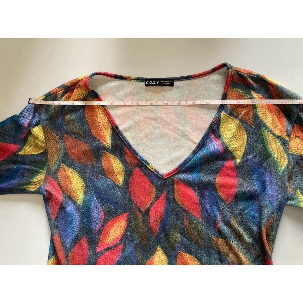 Colorful And Comfortable C.O.Z.Y. Shirt Size Medium V Neck Women Stretch Bright - Picture 9 of 12